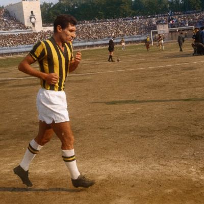 O Λάκης Ντελιμπάσογλου για τη ζωή του θρυλικού ποδοσφαιριστή της Φενερμπαχτσέ Λευτέρη Κιουτσουκαντωνιάδη | 20.11.2025