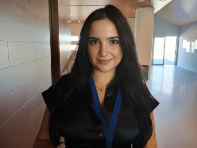 2ο Συνέδριο Νέων της Διασποράς – Ευφροσύνη Βεργίτση: Μια 17χρονη Ελληνοπούλα που έχει προλάβει να κάνει τον… γύρο του Κόσμου